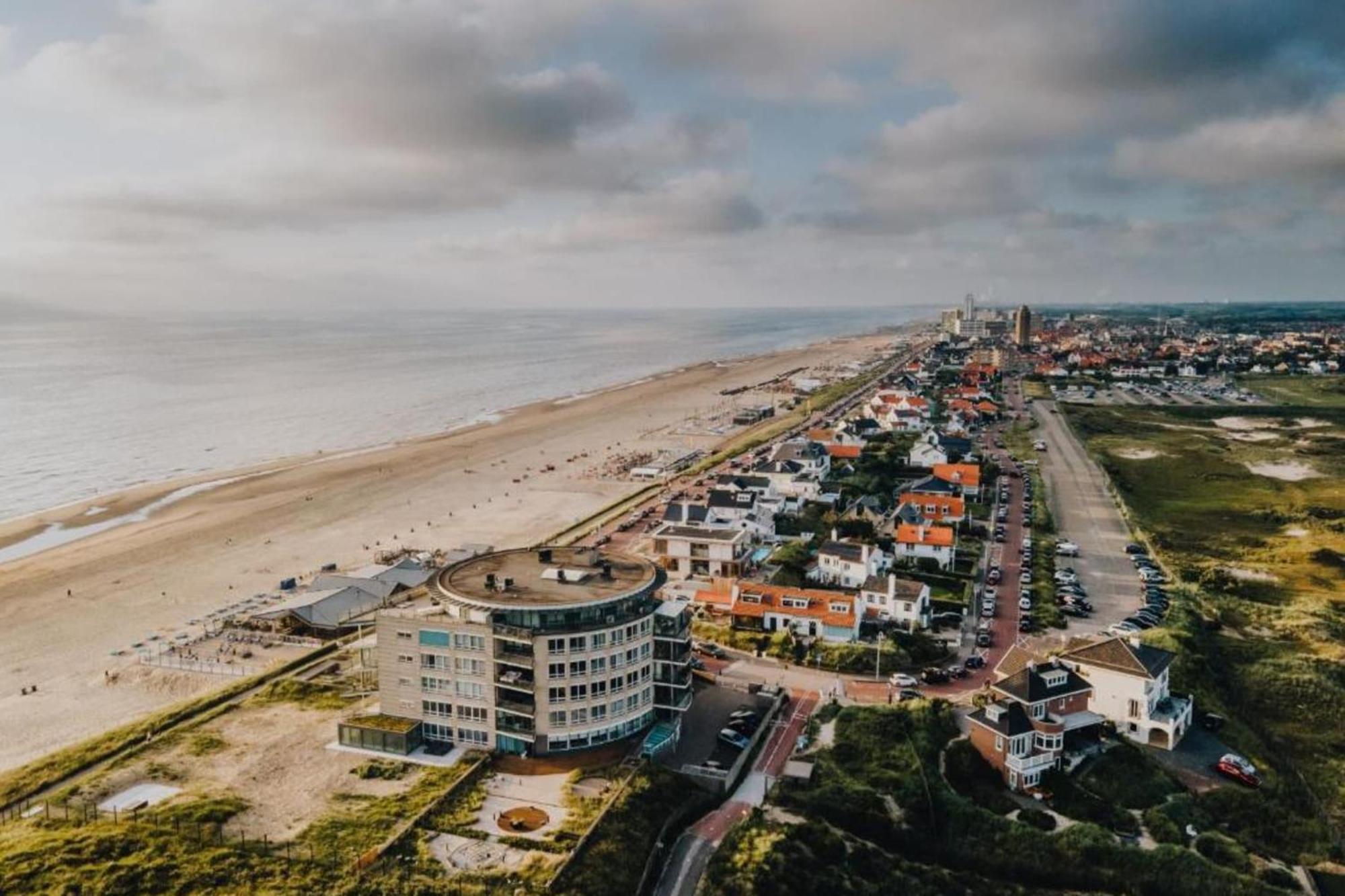 Blue Shell With Private Parking Garage Apartamento Zandvoort Exterior foto